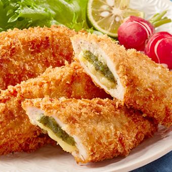 Chicken fillet with shiso and cheese (1 stick)