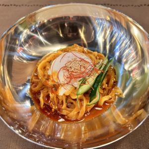 ビビン麺