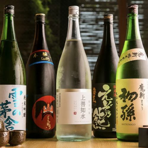 Carefully selected local sake and shochu from all over the country!