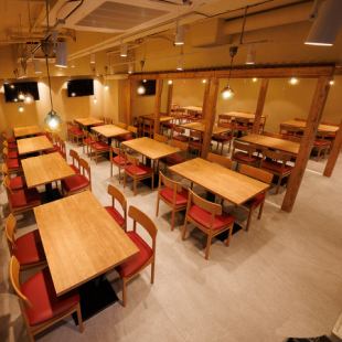 It's also very accessible, just a 3-minute walk from Shin-Yokohama Station! All seats are private, and the relaxing atmosphere is full of Japanese charm! Private reservations for up to 100 people are also welcome! Enjoy our proud local chicken dishes and original Japanese cuisine in a high-quality space!