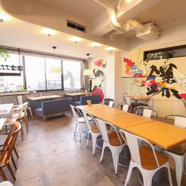 大小宴会や二次会会場としてもご利用いただけます◎最大60名様まで着席可能、立食では70名様まで対応いたします。飲み放題付きの貸切パーティーコースもございますので、会社のイベントや仲間内のパーティーなど様々なシーンでご活用くださいませ★