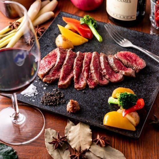 四川風よだれ鶏などアジア料理を盛り込んだコースもご用意！