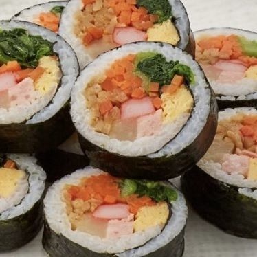 Gimbap with colorful vegetables
