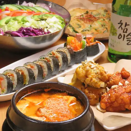 韓国料理をメインとしたコース料理もご用意しております