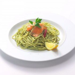 Sweet Basil Peperoncino and Smoked Salmon