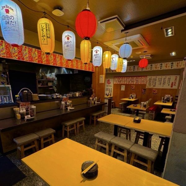 【小倉駅徒歩4分】好立地で利便性◎小倉の飲み会を応援します！仲間との飲み会・企業宴会・歓迎会・送別会・忘年会・新年会などのご相談も受付中！小倉での食べ飲み放題、単品飲み放題、とり皮、ごまサバ、博多もつ鍋など福岡名物もお任せ☆テーブル連結可能なので、急な人数の変更もお気軽にご相談ください♪