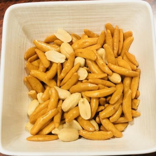 Persimmon seed peanuts