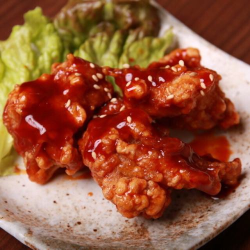 Yangnyeom Chicken ~Korean-style sweet and spicy~