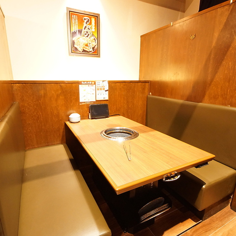 ゆったり座れて寛げる半個室席多数ご用意しております◎