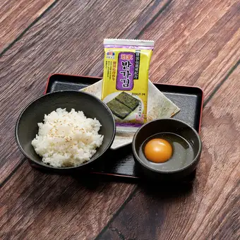 Korean seaweed rice with egg / Rice specifically for grilled meat (each)