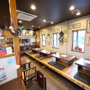 There is one tatami room seating space for six people.Please feel free to use this space for small get-togethers or drinking parties with colleagues.