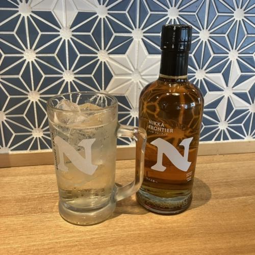 Nikka Frontier is recommended.