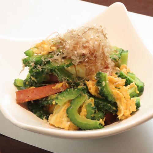 沖縄料理をご堪能あれ