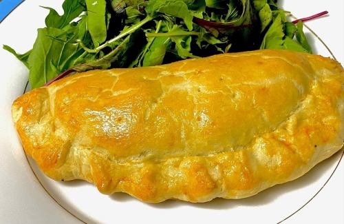 Beef pasty (beef and vegetable pie)