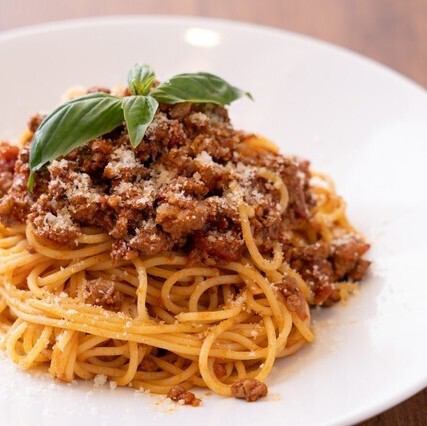 【生パスタミートソース】