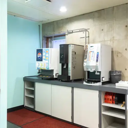 ドリンクバー200円♪