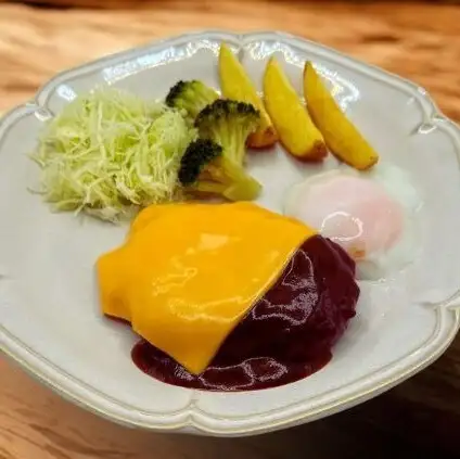 【みんな大好き◎】デミたまチーズハンバーグ 1320円