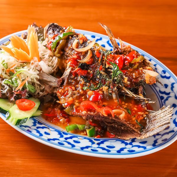 ◆パリパリ揚げた魚のチリソースがけ◆