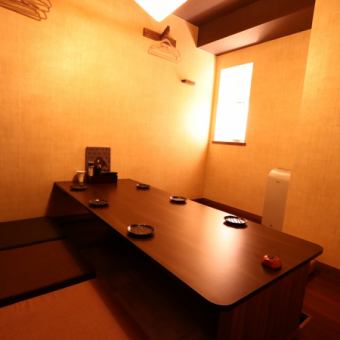 Kazuru is a semi-private room with a modern space where all seats are particular.Please relax slowly with digging.