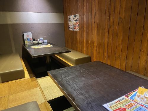 最大24名様の個室あります