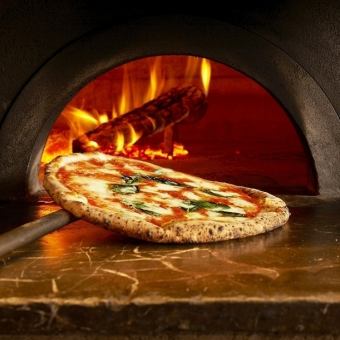 【土日祝ランチ】ピッツア・パスタから選べる単品ランチ 1,298円~