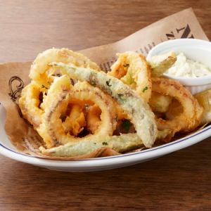 イカとアスパラのフリット