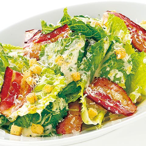 Roasted bacon Caesar salad