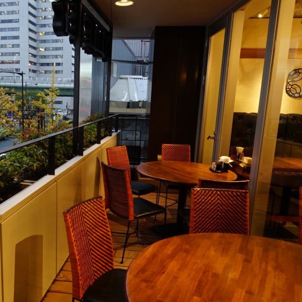 When the weather is nice, you can also sit on the terrace.