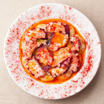 加利西亚风格章鱼和土豆