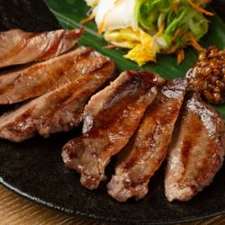 【特色菜！ 】烤仙台牛舌