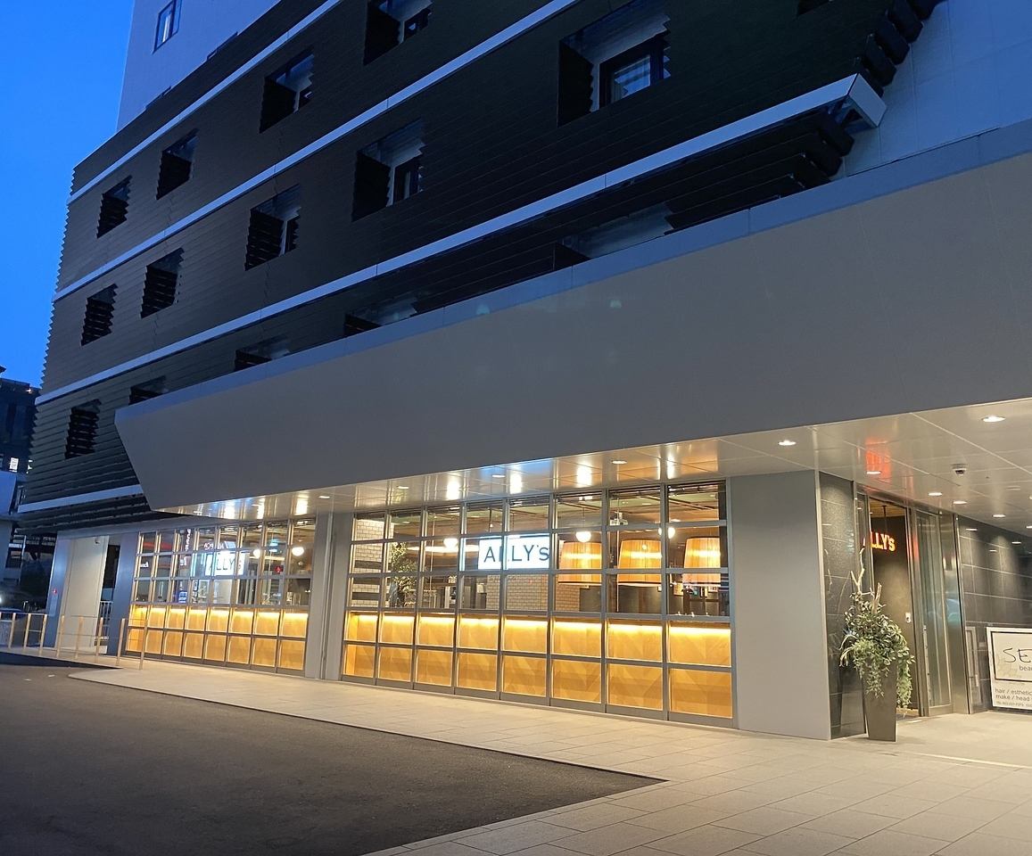 2023年7月から土日のランチがリニューアル！　週末限定コース料理をお楽しみください