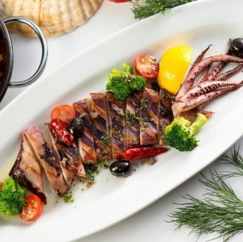 ヤリイカのグリル・トマトとアンチョビのソース