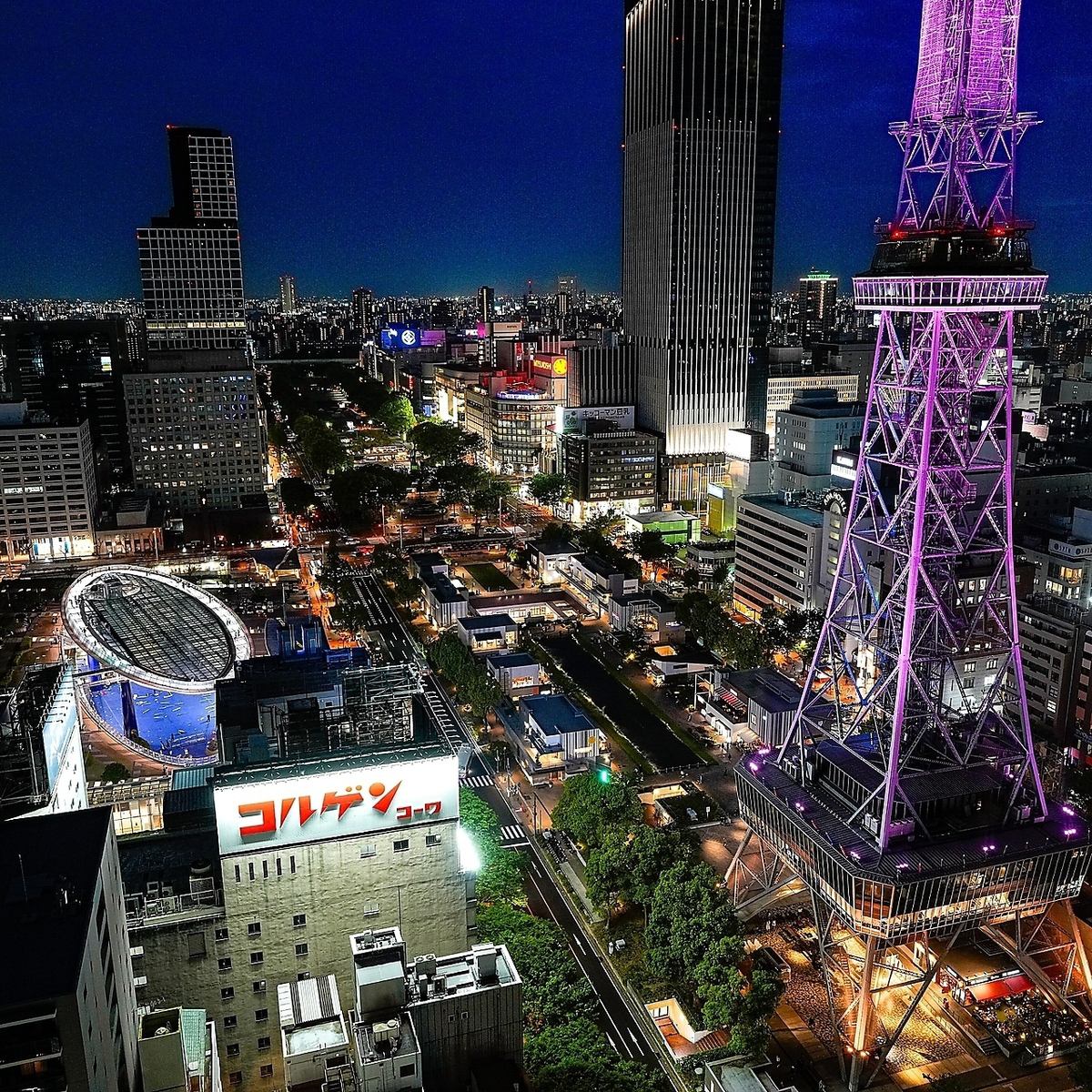 栄の夜景を一望！解放感溢れる屋上ビアガーデンで本格料理に舌鼓