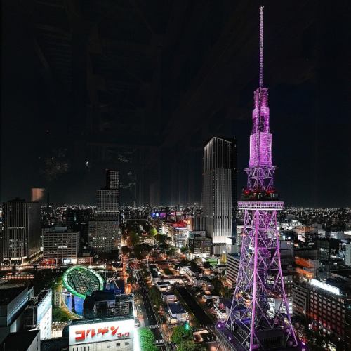 今大注目の栄の夜景を一望