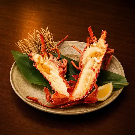 伊勢海老の姿見チーズ焼き