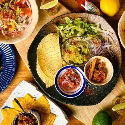 【2時間飲み放題つき】『乾杯サルー！』コース 全8品「4,500円(税込)」