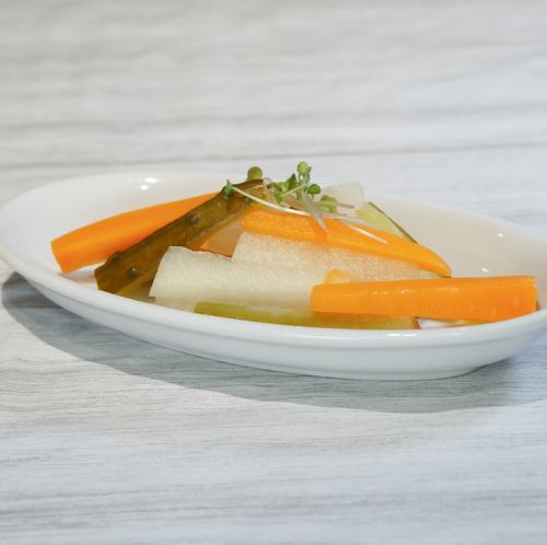 季節お野菜　自家製ピクルス
