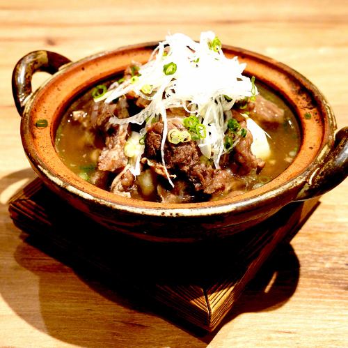 Warm earthenware pot meat soup with Kyoto tofu and tender beef tendon
