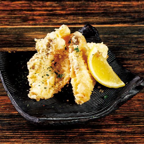 Sakura sea bream and bamboo shoot tempura