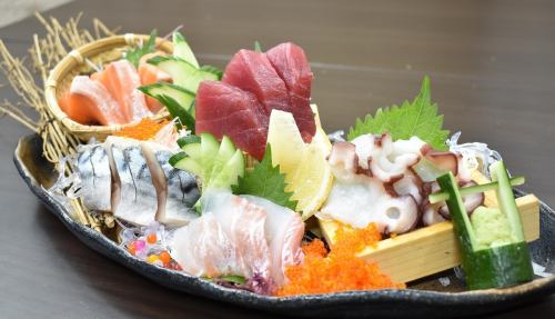 Assortment of 5 sashimi