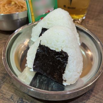 おにぎり(ふりかけ付)