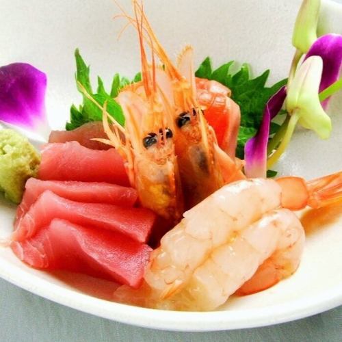 刺身盛り合わせ３種