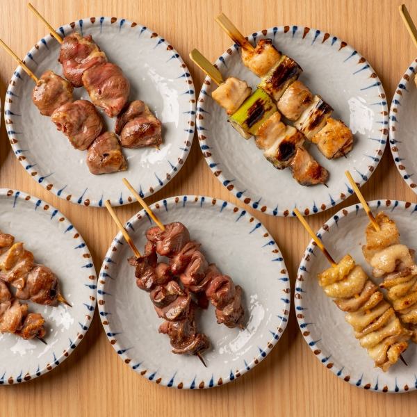 【炉端の焼き鳥】1本1本丁寧に火入れするこだわりの焼き鳥