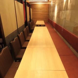 団体様でも安心の個室空間♪同窓会、会社宴会など各種宴会に最適な空間になっております。