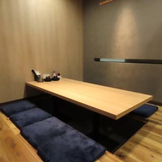 周りを気にせず友人、会社の同僚ゆったり寛げます