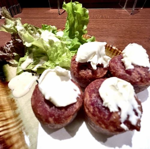 うむくじ天ぷら。（クリームチーズのせ）