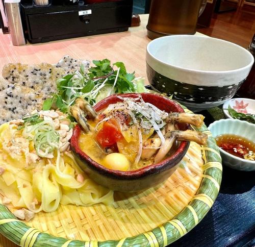 Mi Quan Frog Rice Noodles