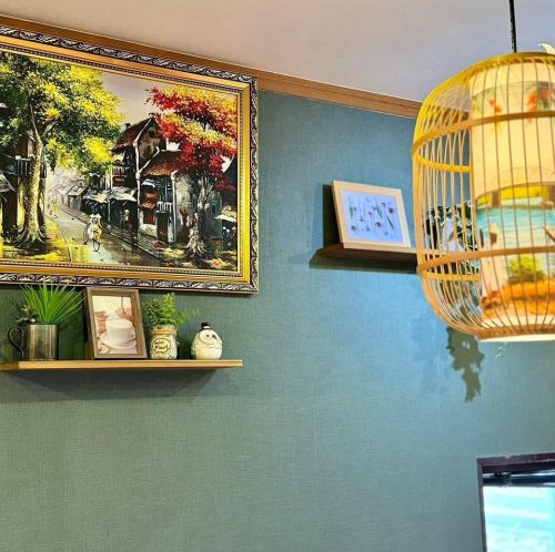 The restaurant has an appealing mix of authentic Vietnamese and European tastes.