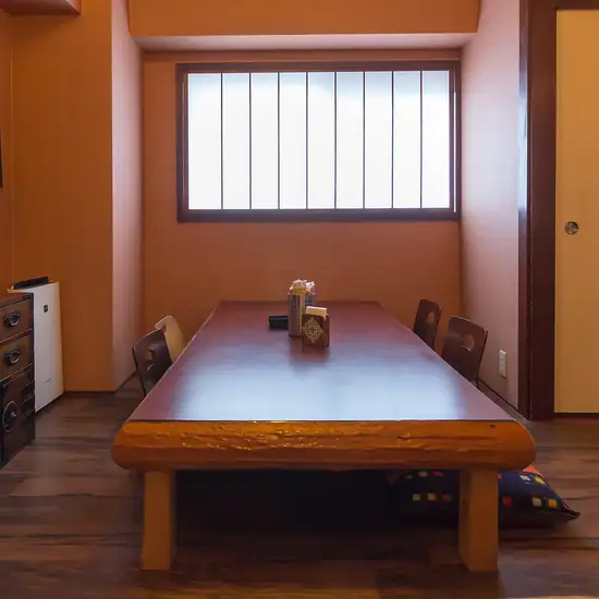 [Relaxing Tatami Room] Enjoy authentic Italian cuisine in a space filled with the warmth of wood.