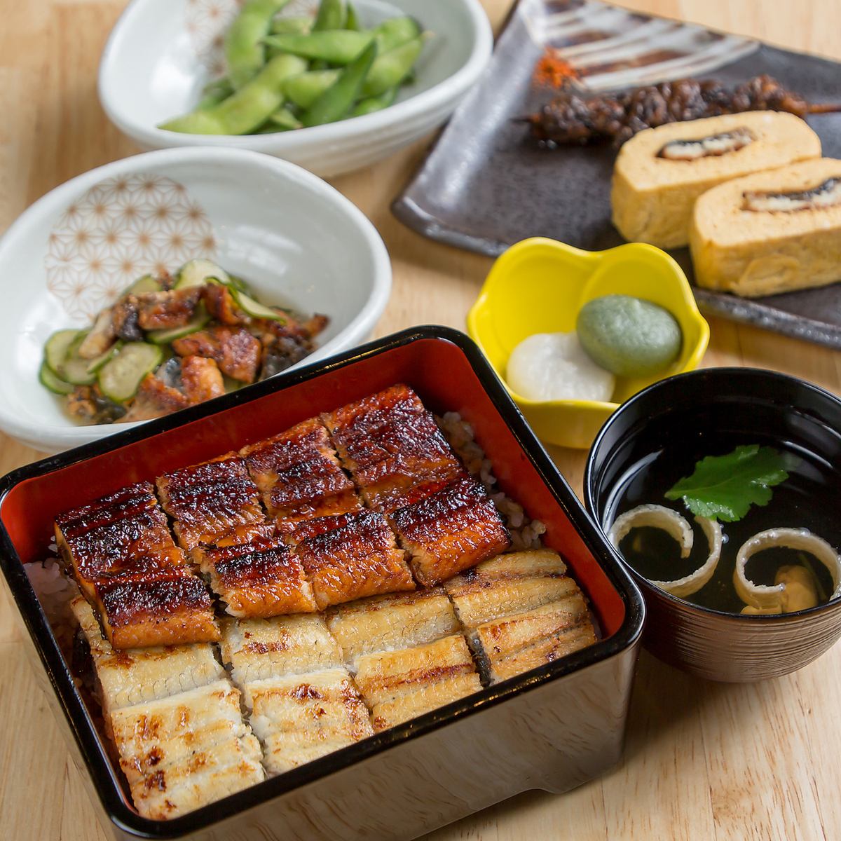 天神橋にある一人でもご家族でもリーズナブルで美味しい鰻が楽しめるお店